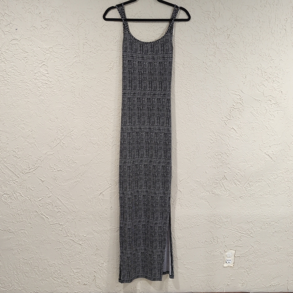 BCBGeneration Black And White Pattern Maxi Dress Strappy Slit Women's Size Small